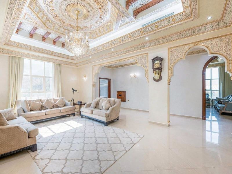 Formal sitting room