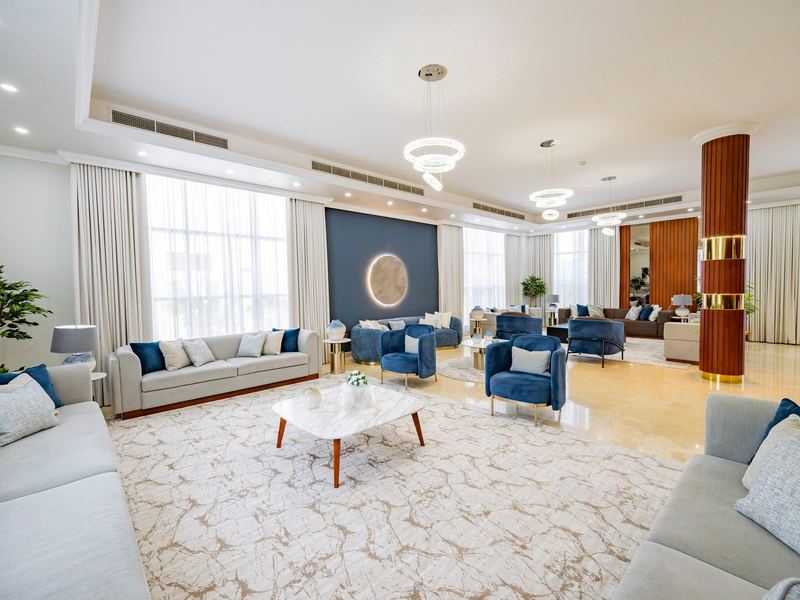 Double-height living and dining hall