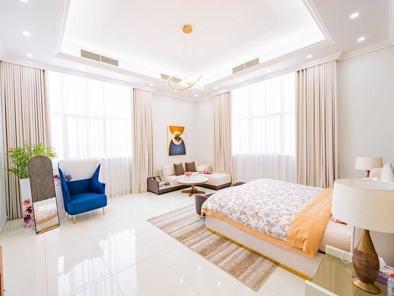 Bedroom with seating area