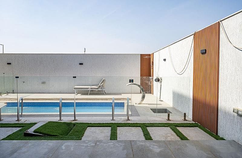 Pool terrace